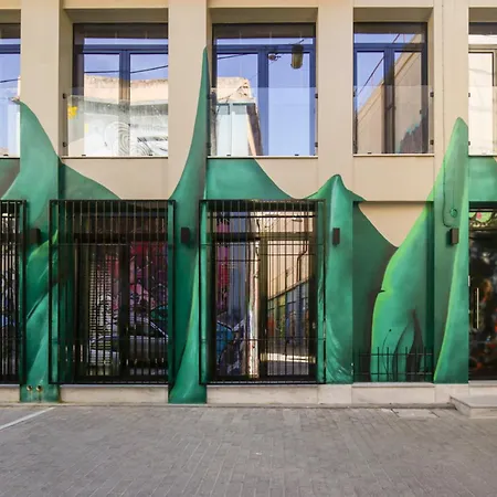 Fantastic Central Athens Suite With Shared Rooftop Deck-2