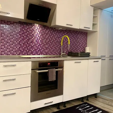 Piekny Apartment Z Tarasem-3