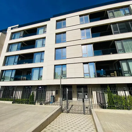 Business Park Premium, 2B Lux Flat, Free Garage-3