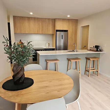 Courtenay Street Abode-2