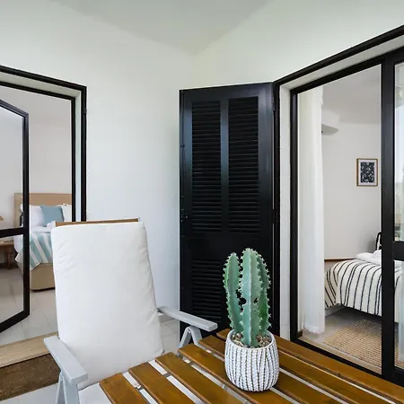 Clifftop Vila Verde - 4BR, Beachside, Pool, AC-3