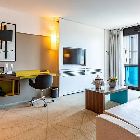 Fraser Suites Paris La Defense-2