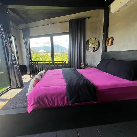 Kubu Black House-2