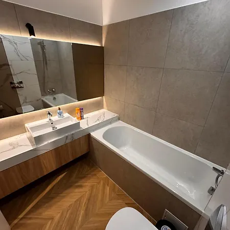 Moos Aparthotel Qualis-2