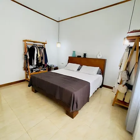 Cheerful 2 Bedrooms House-3