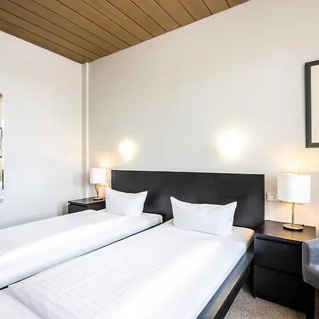 Hotel und Rasthof AVUS-3
