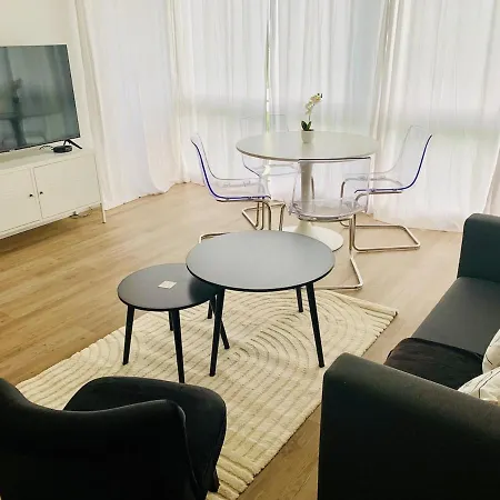 Luxembourg City Terrace Apartment-2