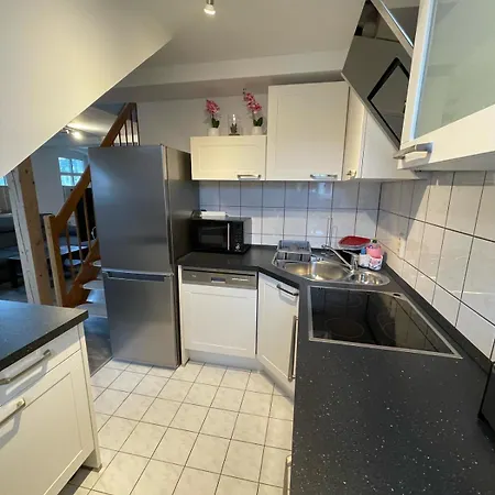 Avenue Apartment - Klarastraße-3