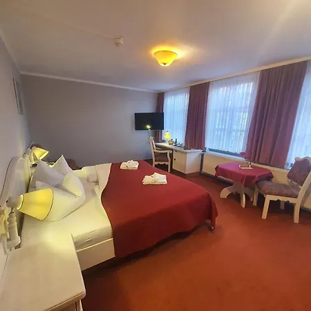 Hotel Zur Goldenen Sonne-2