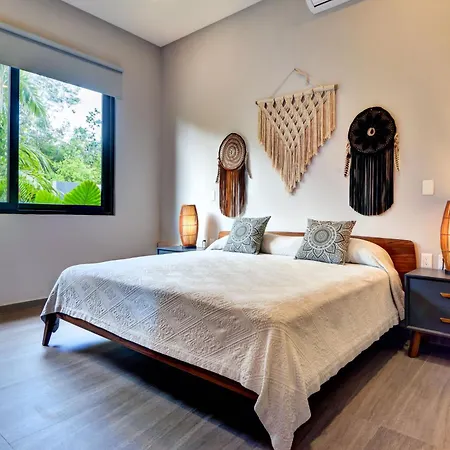 Casa Lulu Luxury 4 Bedroom Villa Mins To The Beach With Private Pool-2