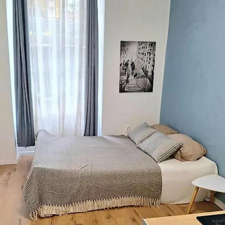 City Studio Ana-2