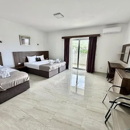 Gh West Gate-3