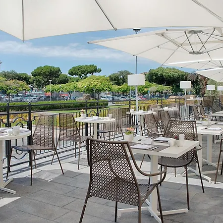 Nh Collection Palazzo Cinquecento-3