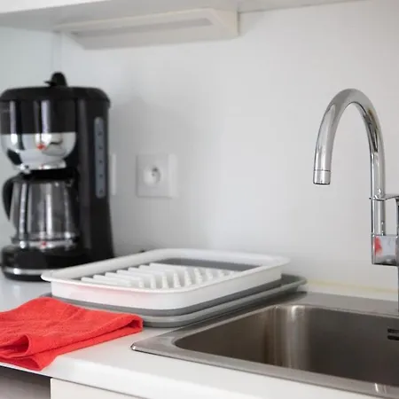 N1 Deluxe Bright Studio, Renovated, Free Parking, Mulhouse Centre-2