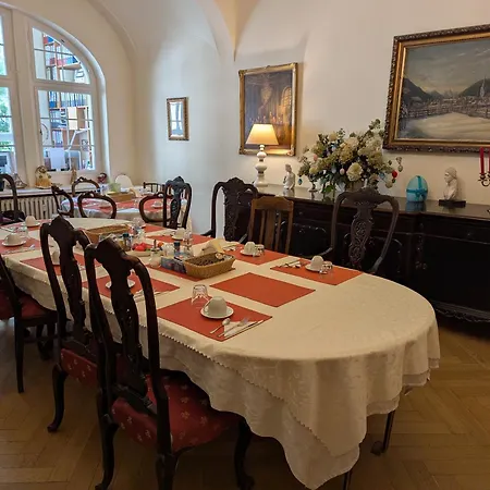 Hotel Pension Waizenegger am Kurfürstendamm-2