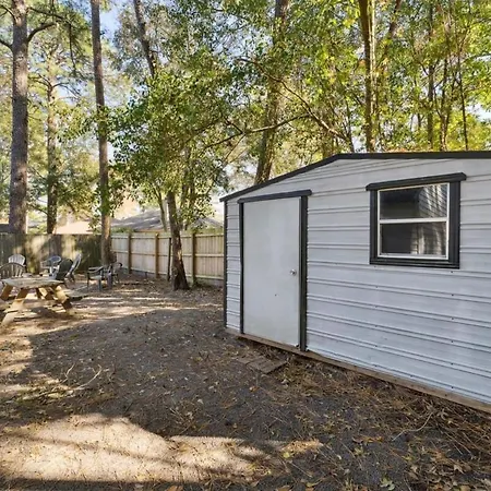 Fenced Yard, Fire Pit & Bbq Grill Near Lake Mayer-2