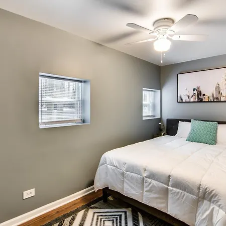 Wicker Park 6Bd 4Ba, Steps From Cta, Parking Incl Home-3