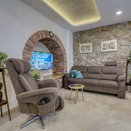Holiday Home Conrad By Interhome-2