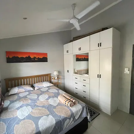 Cozy Nook Homestay-3