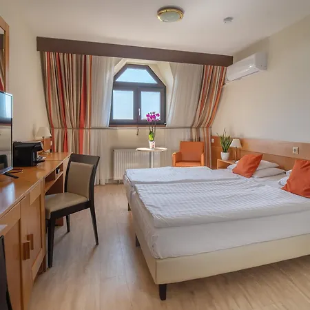 Hotel Sopron-2