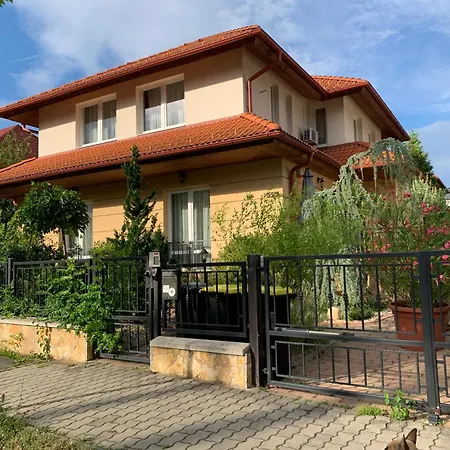 Andi Apartman-2