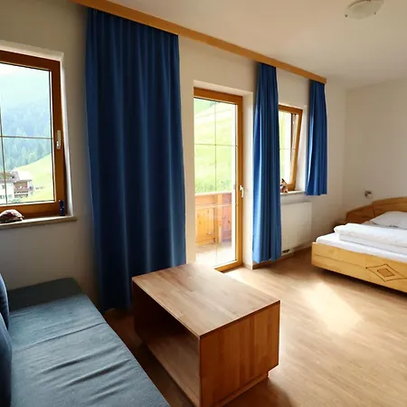 Apartment In Stubai With Balcony And Ski Room-2