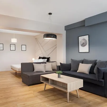 Comfort Suite By Acropolis Cozy Suites-3