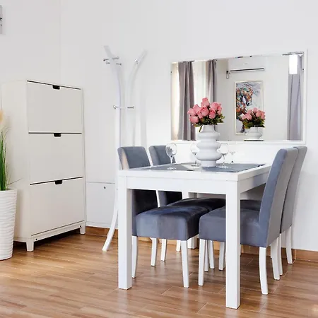 Apartman Aki-2