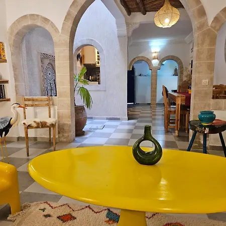 Les Terrasses Suites Home - Yoga Studio-3