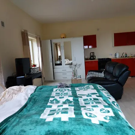 Glenbarrow Lodge-2