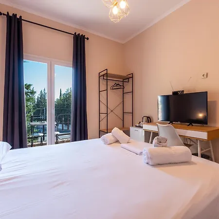 Stone Palace Hotel Near Athen'S Airport Free Shuttle From And To Athen'S Airport-3