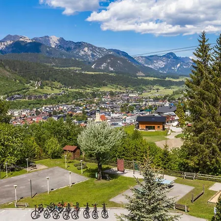 Alpine Club Resort-2