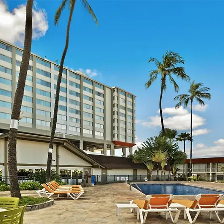 Best Western The Plaza Hotel Honolulu Airport - Free Breakfast-2