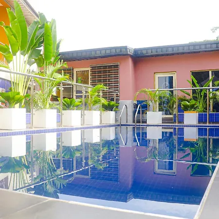Sugarland Hotel And Suite-2