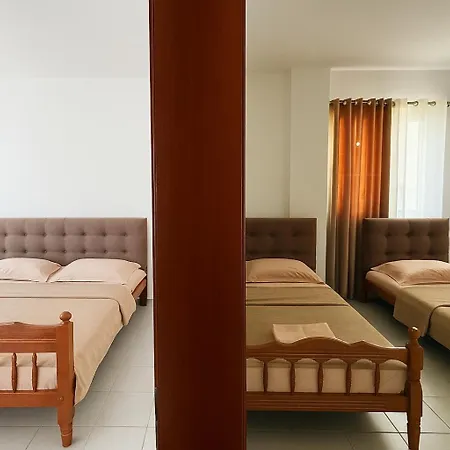 Hotel Ardjan-3