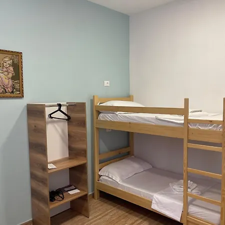 Las Palmas Guesthouse-2