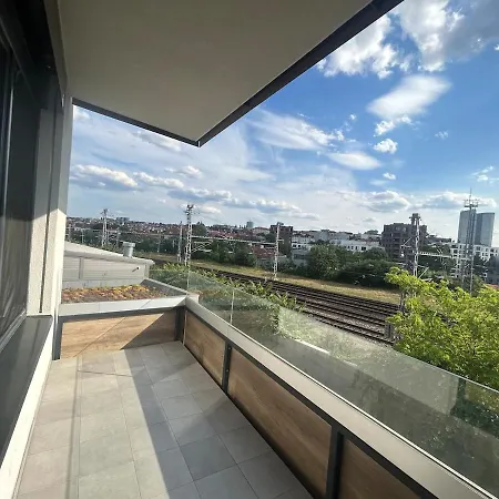 Bright Apartment - Na Vinici Prague 2-3