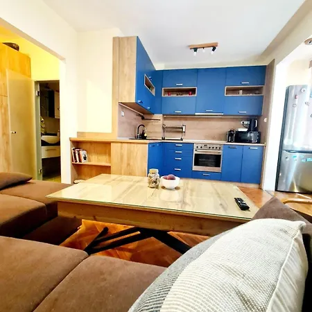 Sea Garden 1BR - 5 minutes to Beach-3
