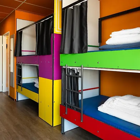 Amsterdam Teleport Hotel - Free Parking-2