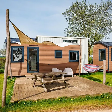 Vakantiepark Eiland Van Maurik-2