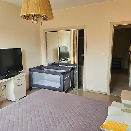 Bright And Spacious Apartment With Panoramic Views-2