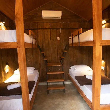 Funk Bunks - Sigiriya-2