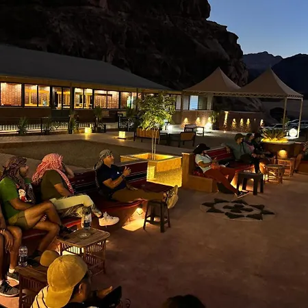 Beauty Wadi Rum Luxury Camp-3