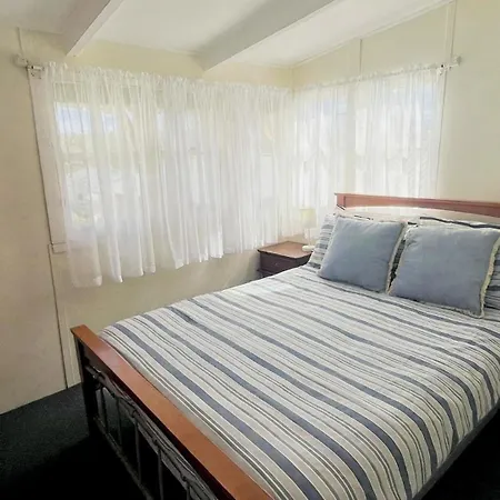 The Beach Holiday House-3