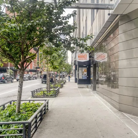 Blueground Hells Kitchen City View Nr Central Park Nyc-1506-2