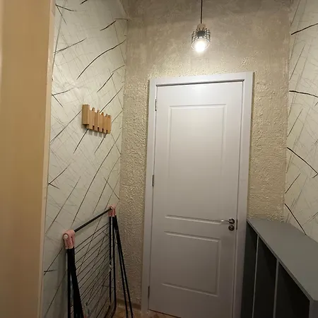 Loving Apartment-3