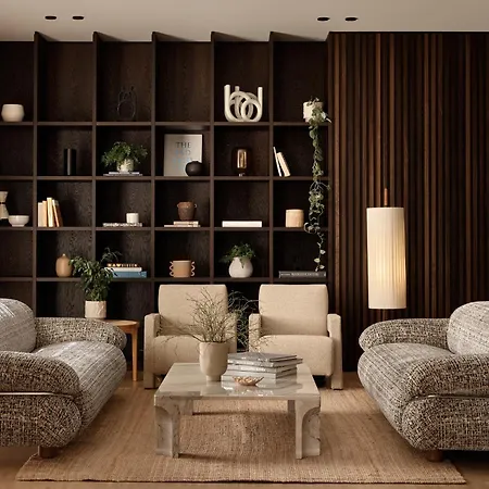Bob W Munich Schwabing-2