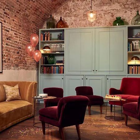 The Hoxton, Paris-3