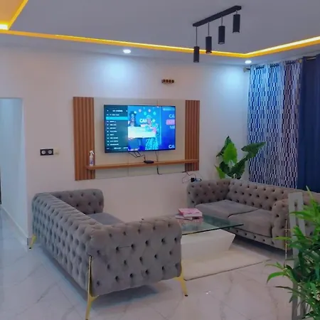Aloha Suites Odza - By Skyline Residence Services-3