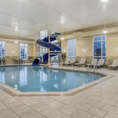 Best Western Plus Bridgewater Hotel&Convention Centre-3
